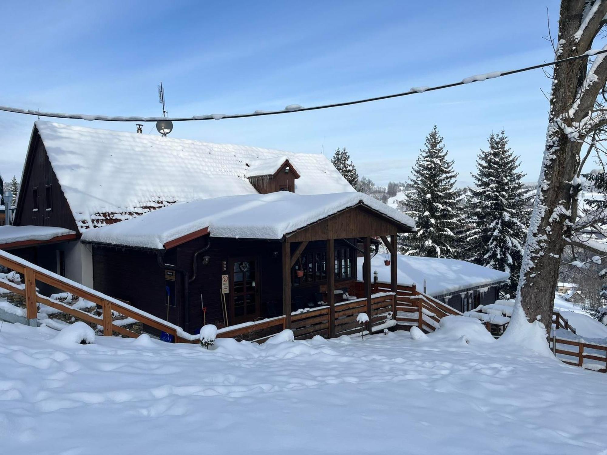 Penzion Harry Na Sjezdovce Krkonose Vysoké nad Jizerou 外观 照片